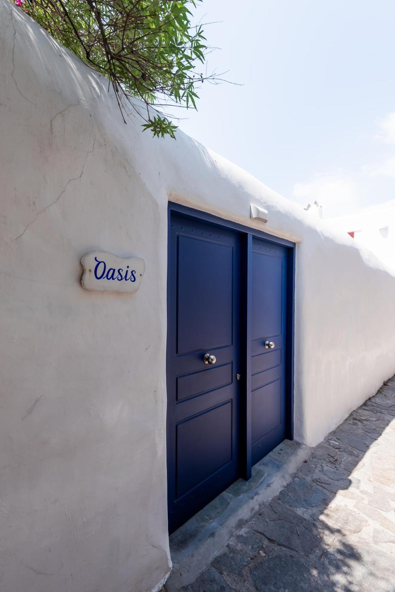 Olive Tree & Capari Mykonos Town Homes & Apartments With Pool! Eksteriør billede
