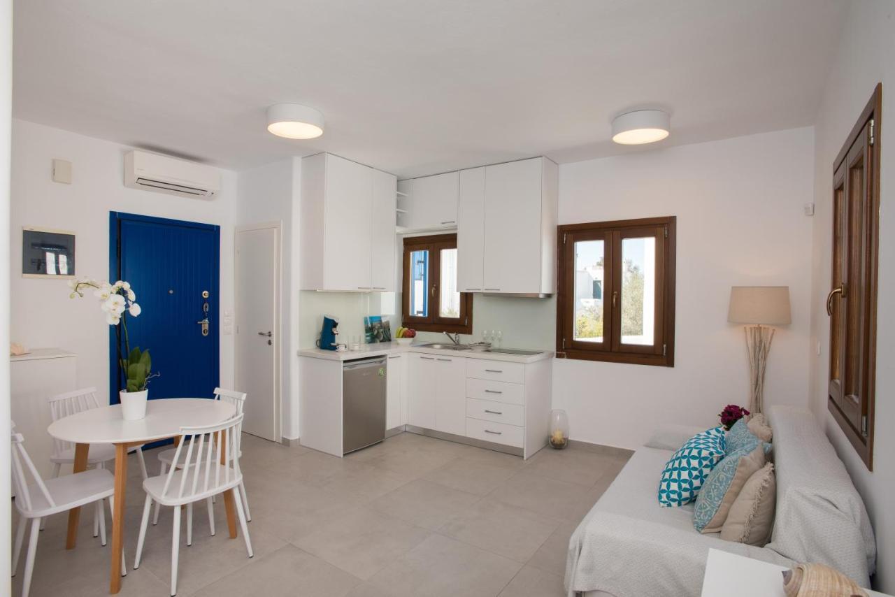 Olive Tree & Capari Mykonos Town Homes & Apartments With Pool! Eksteriør billede