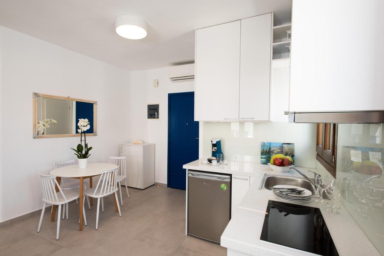 Olive Tree & Capari Mykonos Town Homes & Apartments With Pool! Eksteriør billede